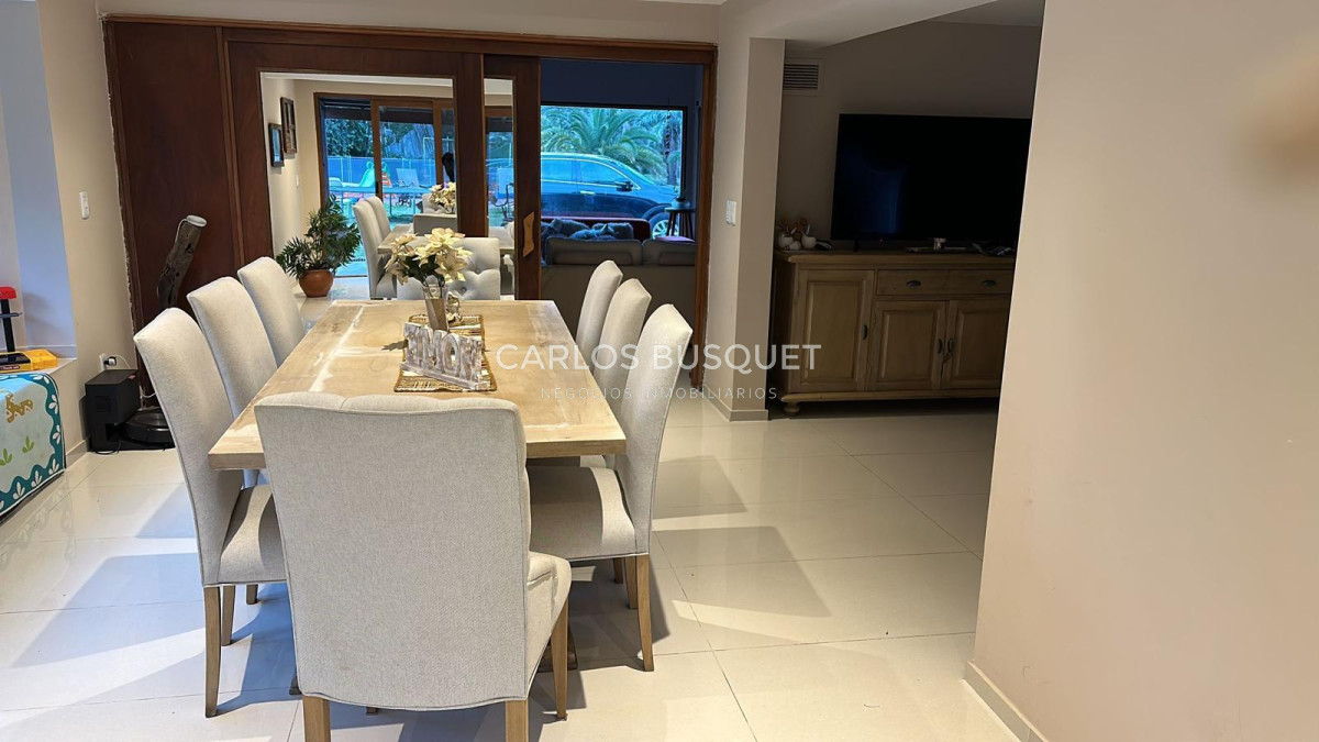 Casa ID.1298 - Casa en alquiler temporal de 9 suites en playa Brava San Rafael 