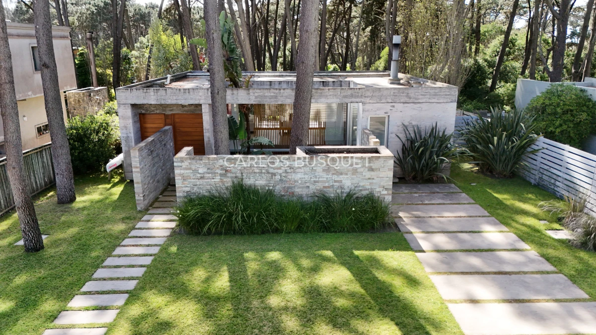 Casa ID.525 - Casa en venta de 4 dormitorios, en Rincon del Indio 