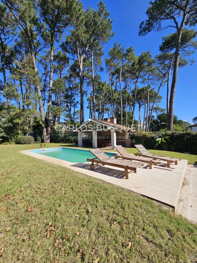 Casa ID.1660 - Alquiler anual de casa 3 dormitorios San Rafael Punta Del Este