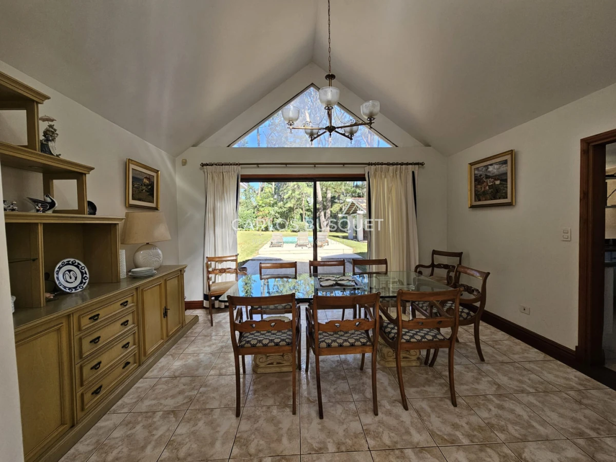 Casa ID.1660 - Alquiler anual de casa 3 dormitorios San Rafael Punta Del Este