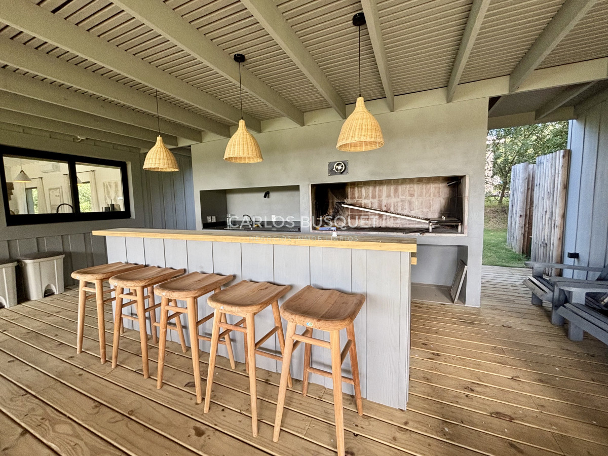 Casa ID.1035 - Casa a estrenar de 5 dormitorios en Jose Ignacio, Pinar del Faro