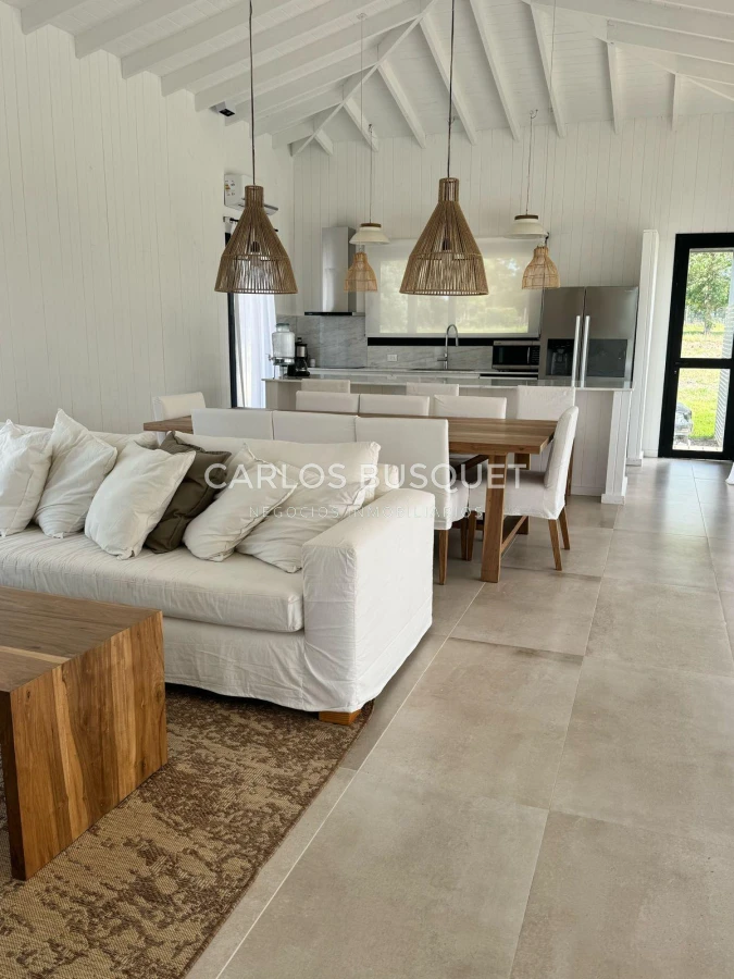 Casa ID.1154 - Casa en venta en Barrio privado Don Miguel, La Barra