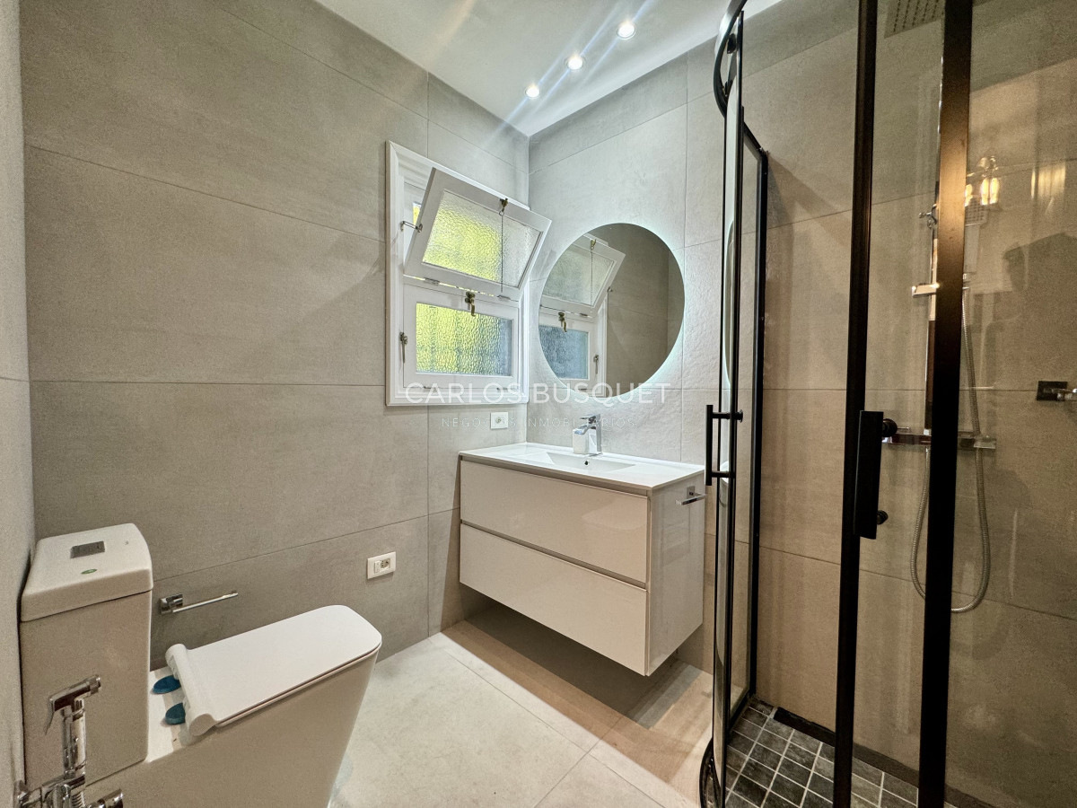 Casa ID.753 - Casa en venta de 6 dormitorios en Playa Mansa