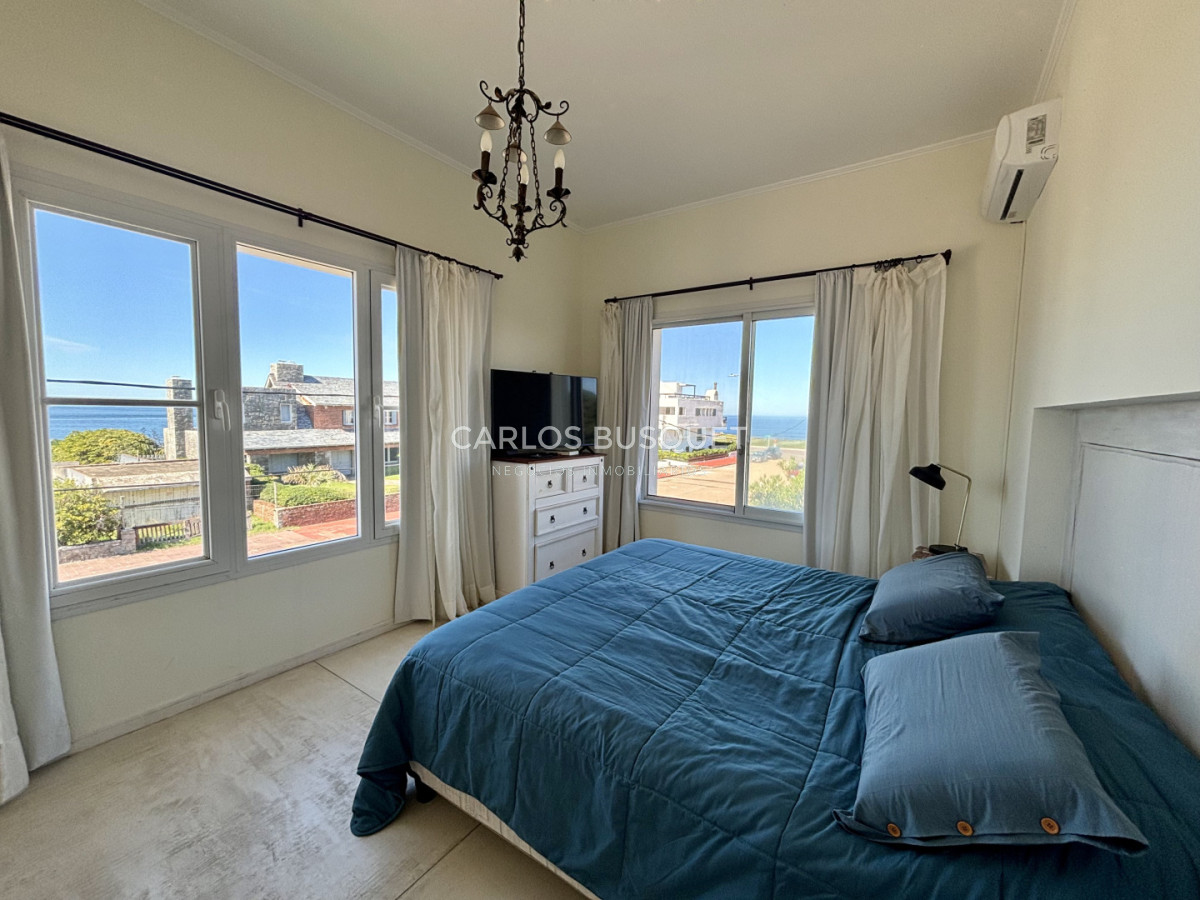 Casa ID.24 - Casa en venta de 4 dormitorios, en la Península