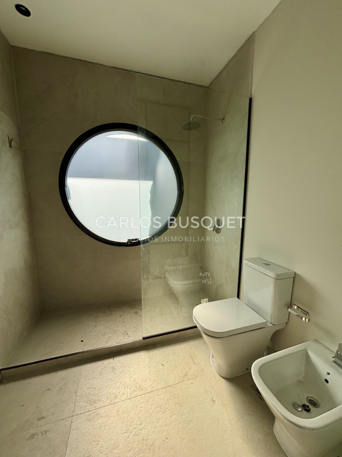 Casa ID.891 - Casa en venta de 4 dormitorios, en barrio cerrado, Rincon del Indio 
