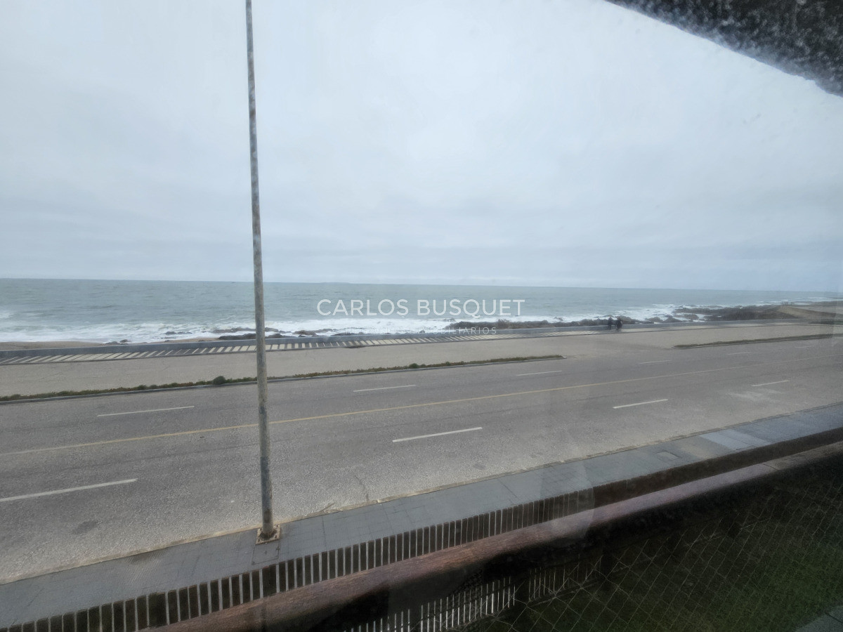 Casa ID.1251 - Espectacular casa en venta en peninsula 6 dormitorios frente al mar