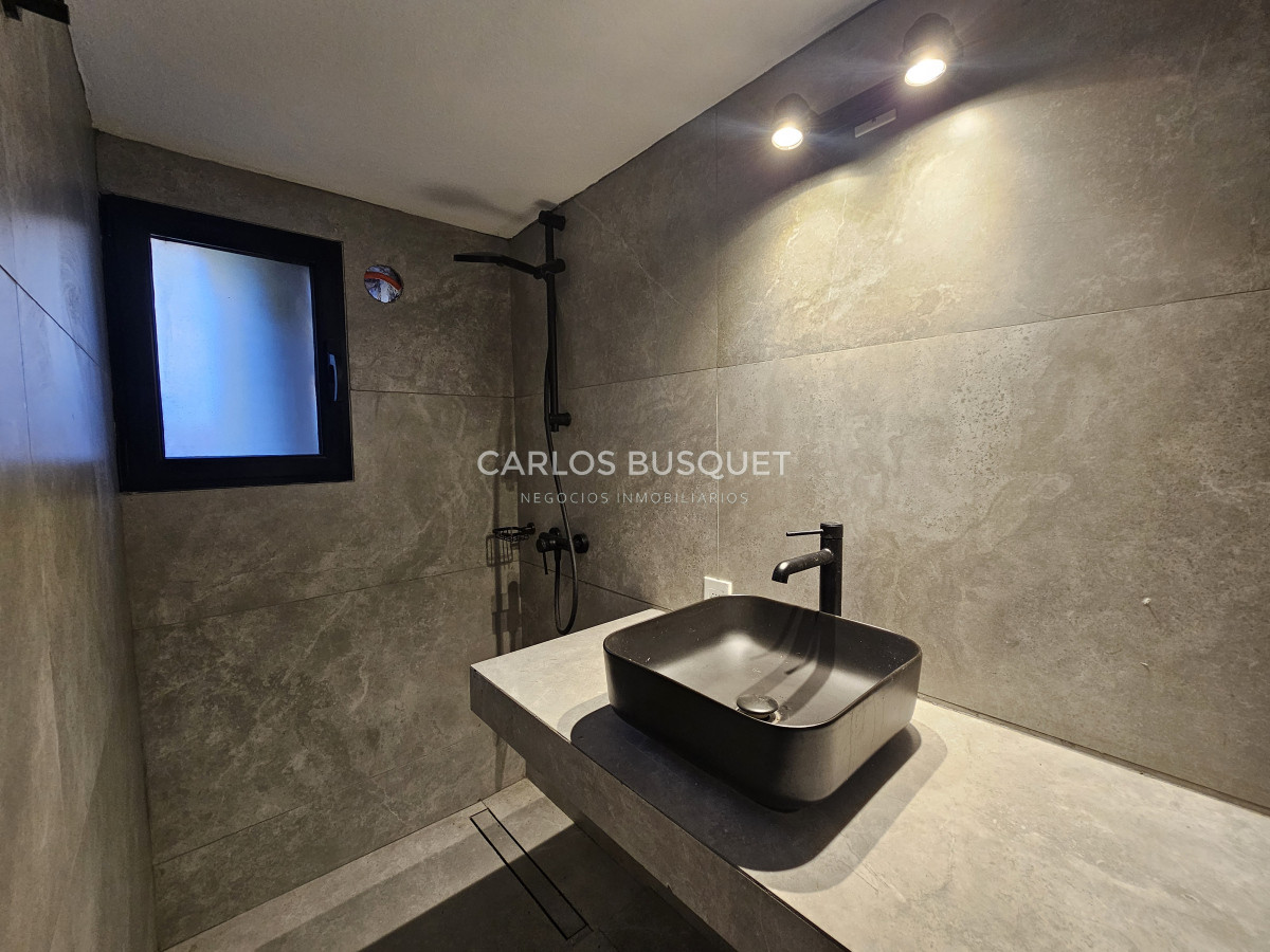 Casa ID.1306 - Espectacular casa en venta en Barrio Lugano Punta Del Este 4 dormitorios