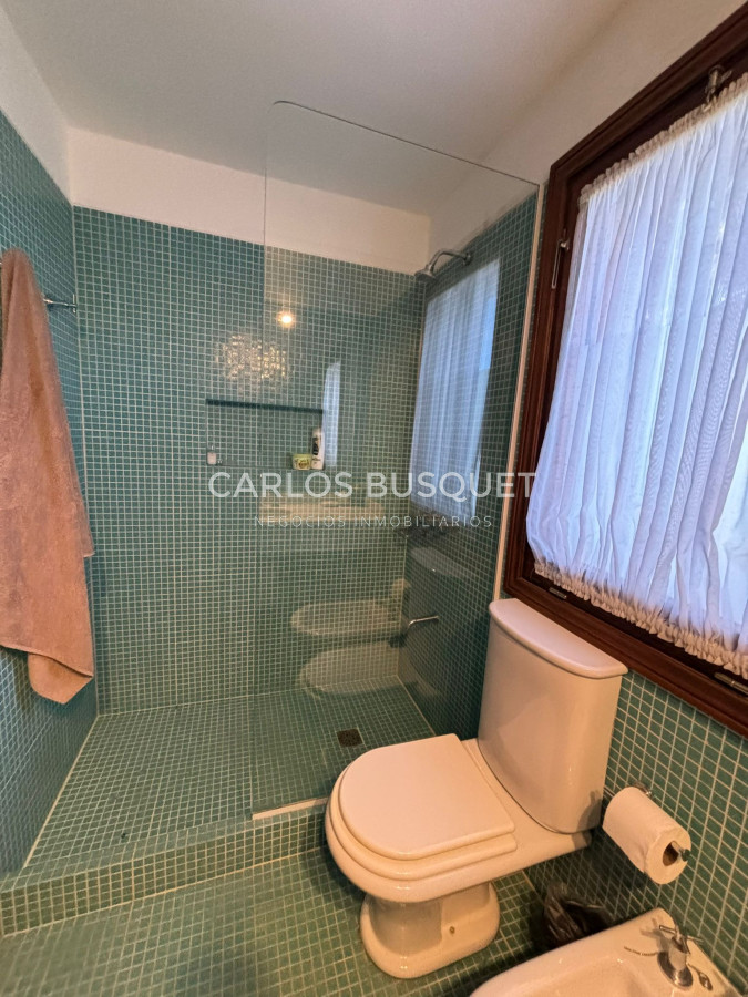 Casa ID.742 - Casa en alquiler temporal de 4 dormitorios en La Barra 