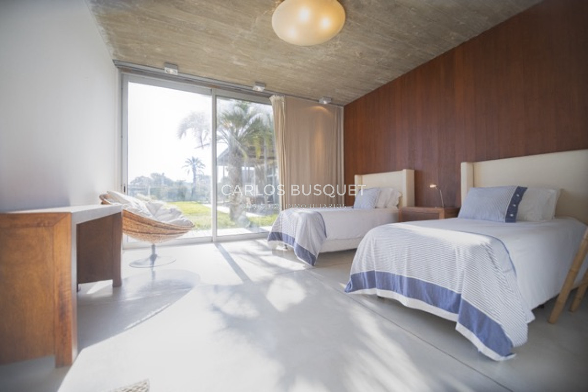 Casa ID.802 - Exclusiva chacra en alquiler temporal, con casa de 6 dormitorios, en Jose Ignacio.