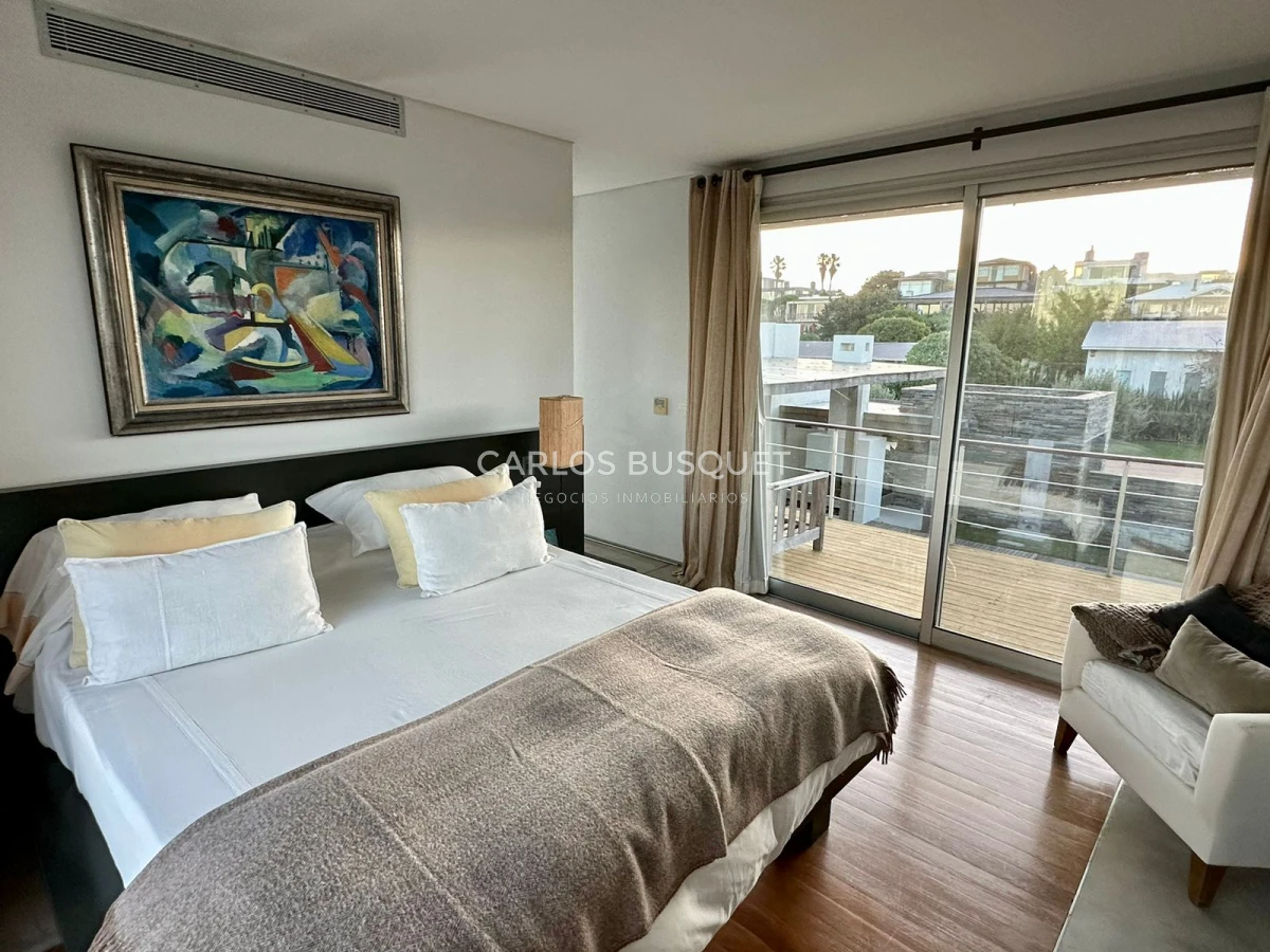 Casa ID.420 - Casa en alquiler, de 4 dormitorios, en Jose Ignacio, Club de Mar! 