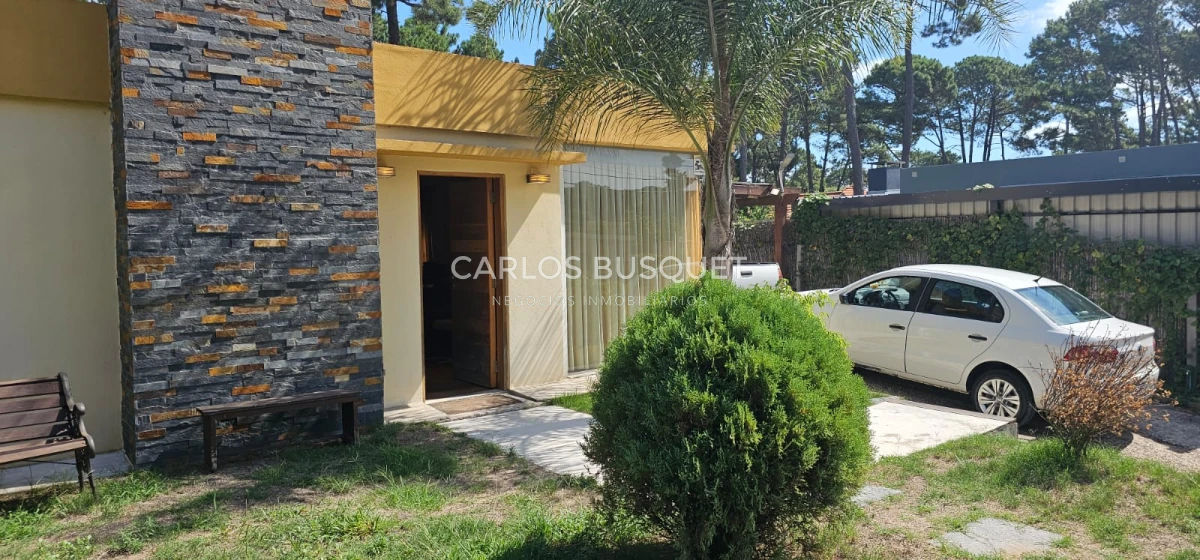 Casa ID.1041 - Casa en alquiler anual, Pinares