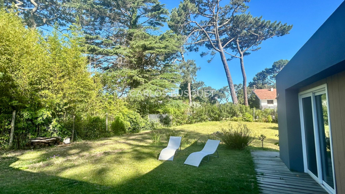 Casa ID.1806 - Alquiler temporal casa 2 dormitorios playa brava Punta Del Este