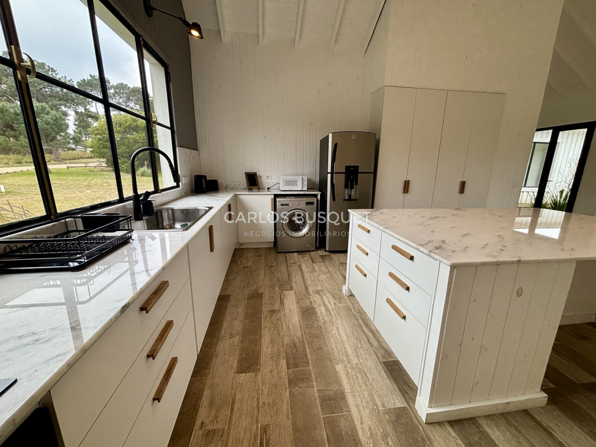 Casa ID.1186 - Casa en alquiler temporal de 3 dormitorios en Pinar del Faro, Jose Ignacio