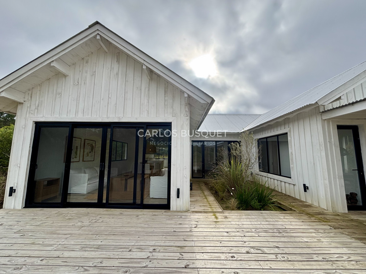 Casa ID.1186 - Casa en alquiler temporal de 3 dormitorios en Pinar del Faro, Jose Ignacio