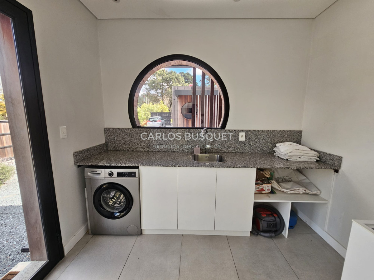 Casa ID.1810 - Venta de casa, 3 dormitorios en San Rafael, Punta Del Este