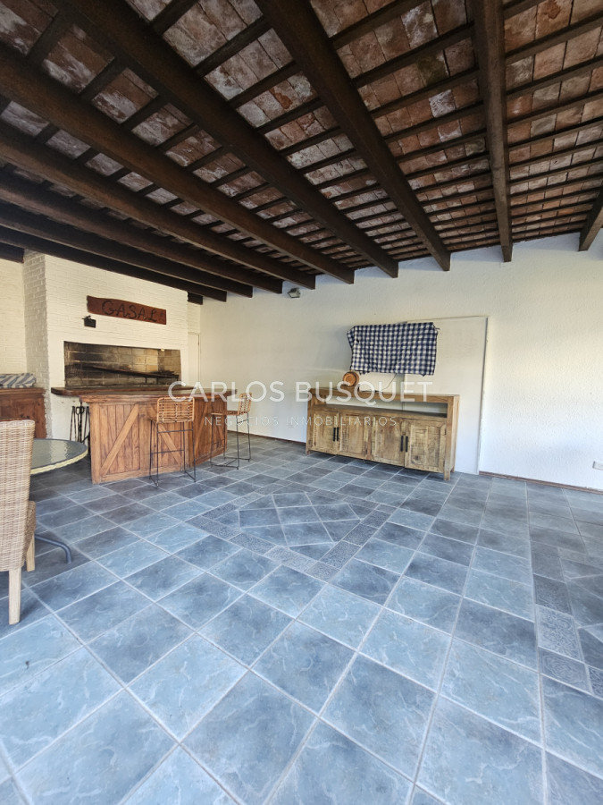 Casa ID.1306 - Espectacular casa en venta en Barrio Lugano Punta Del Este 4 dormitorios