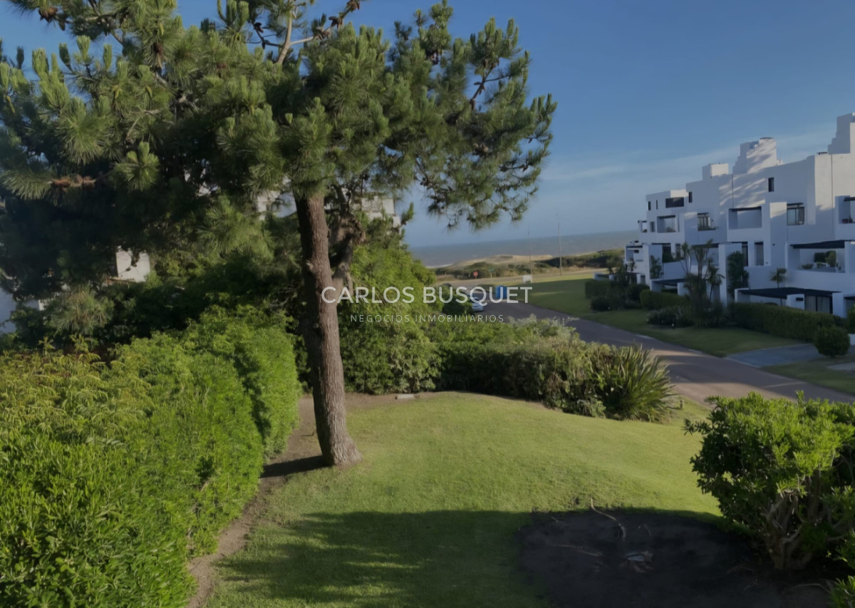 Casa ID.1760 - Casa en alquiler temporal de 4 dormitorios en playa brava 