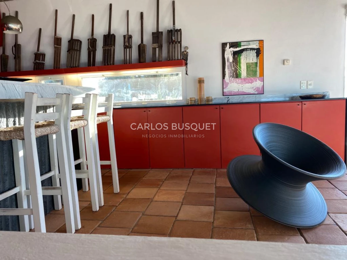 Casa ID.405 - Alquiler temporal de casa de 4 dormitorios en Jose Ignacio, playa brava.