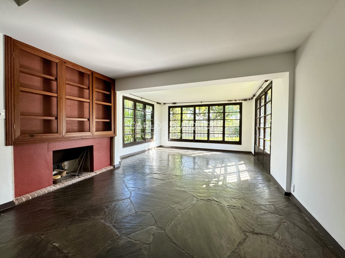 Casa ID.880 - Excelente propiedad en venta en playa mansa