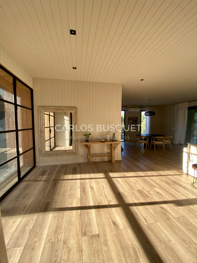 Casa ID.1185 - Casa en venta de 3 dormitorios en La Barra