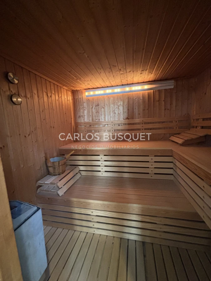 Casa ID.1311 - Venta casa de 5 dormitorios en barrio Golf, Punta del Este