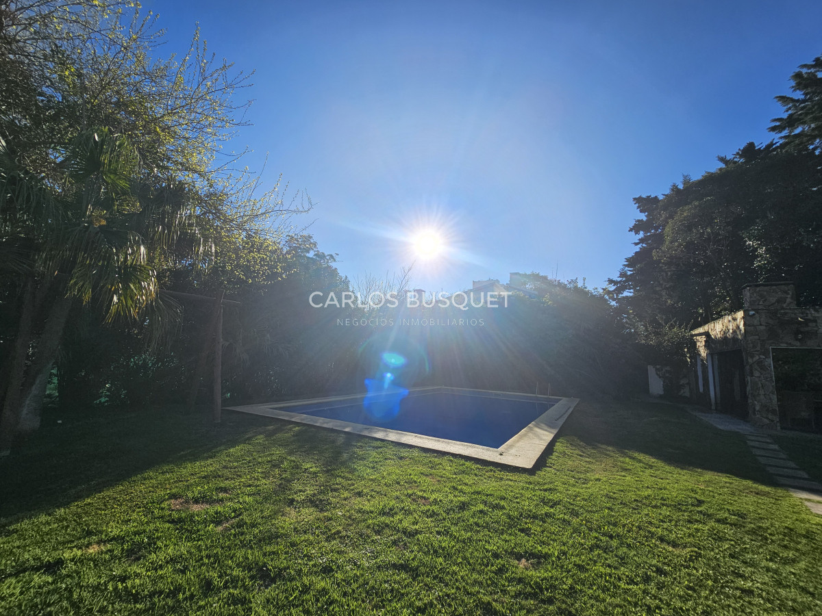 Casa ID.1306 - Espectacular casa en venta en Barrio Lugano Punta Del Este 4 dormitorios