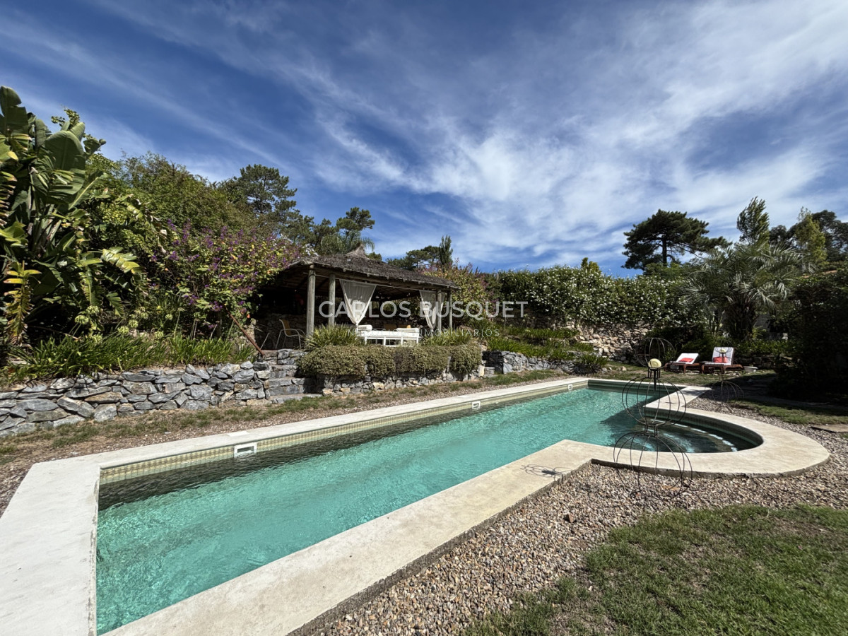 Casa ID.1597 - Venta casa de 2 dormitorios en Laguna del diario