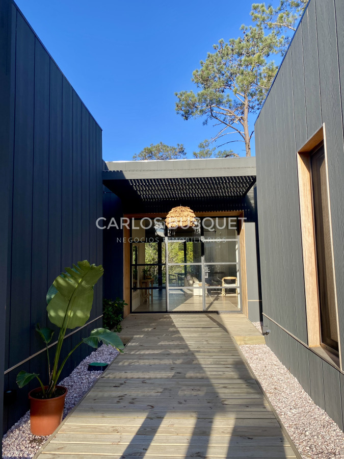 Casa ID.1185 - Casa en venta de 3 dormitorios en La Barra