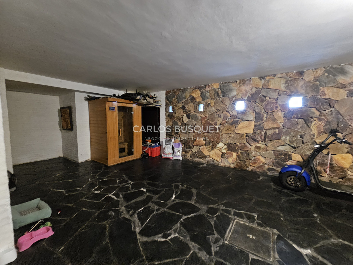 Casa ID.1251 - Espectacular casa en venta en peninsula 6 dormitorios frente al mar