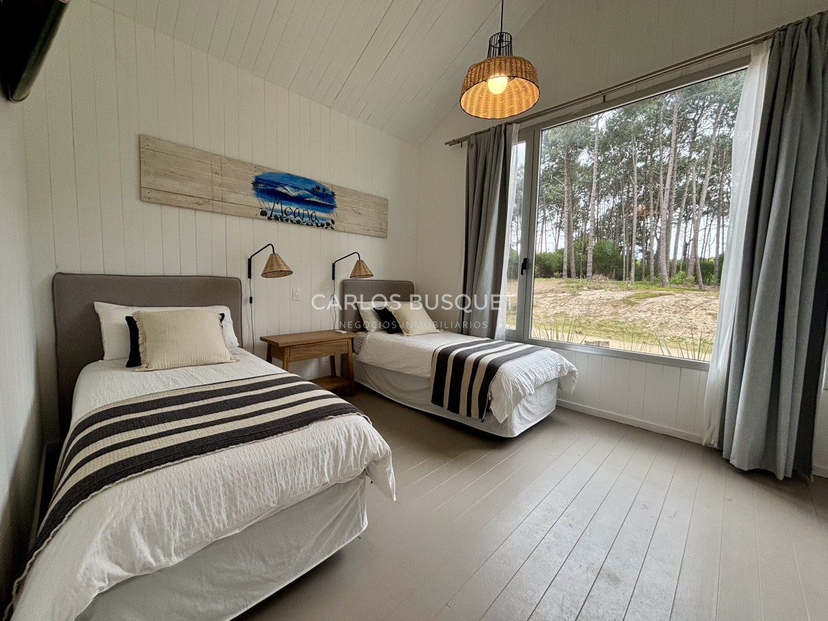 Casa ID.1188 - Casa en venta de 5 dormitorios en Pinar del Faro, Jose Ignacio