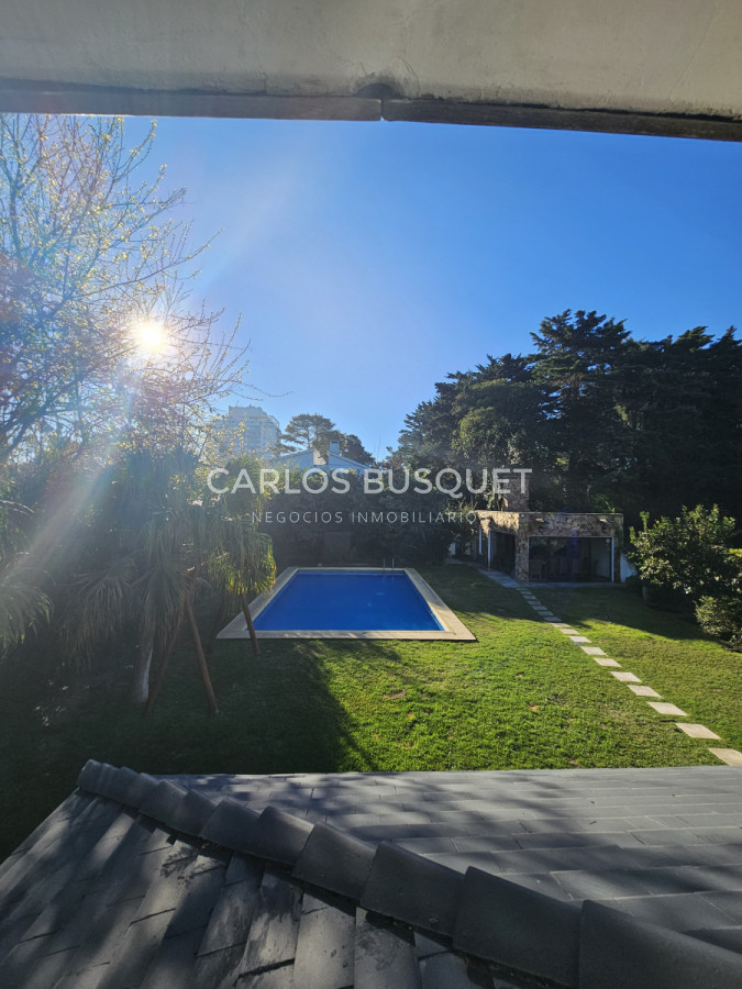 Casa ID.1306 - Espectacular casa en venta en Barrio Lugano Punta Del Este 4 dormitorios
