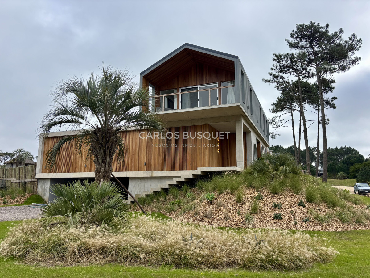 Casa ID.1188 - Casa en venta de 5 dormitorios en Pinar del Faro, Jose Ignacio