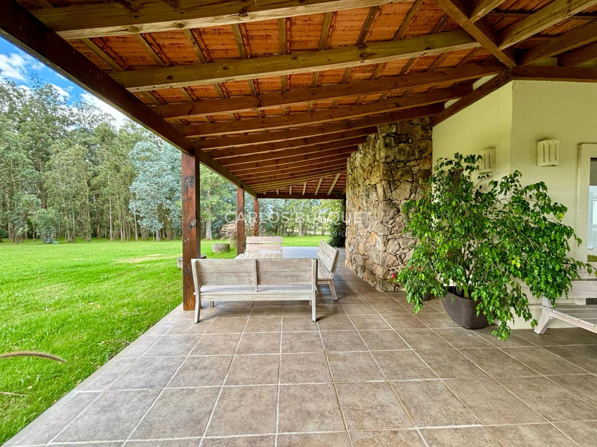 Casa ID.516 - Casa en venta de 2 dormitorios en Punta Ballena