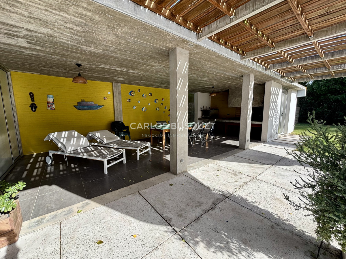 Casa ID.994 - Casa en venta de 4 dormitorios, en La Residence, Punta del Este