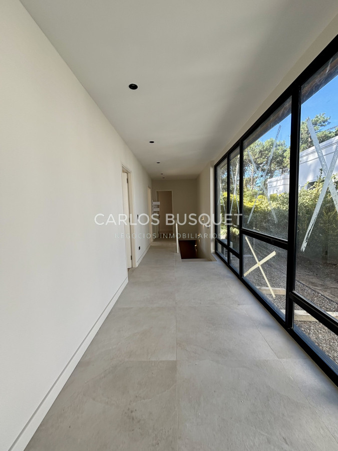 Casa ID.891 - Casa en venta de 4 dormitorios, en barrio cerrado, Rincon del Indio 