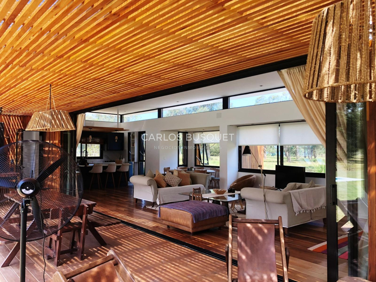 Casa ID.622 - Casa en alquiler temporal, de 3 dormitorios, en Eden Rock 