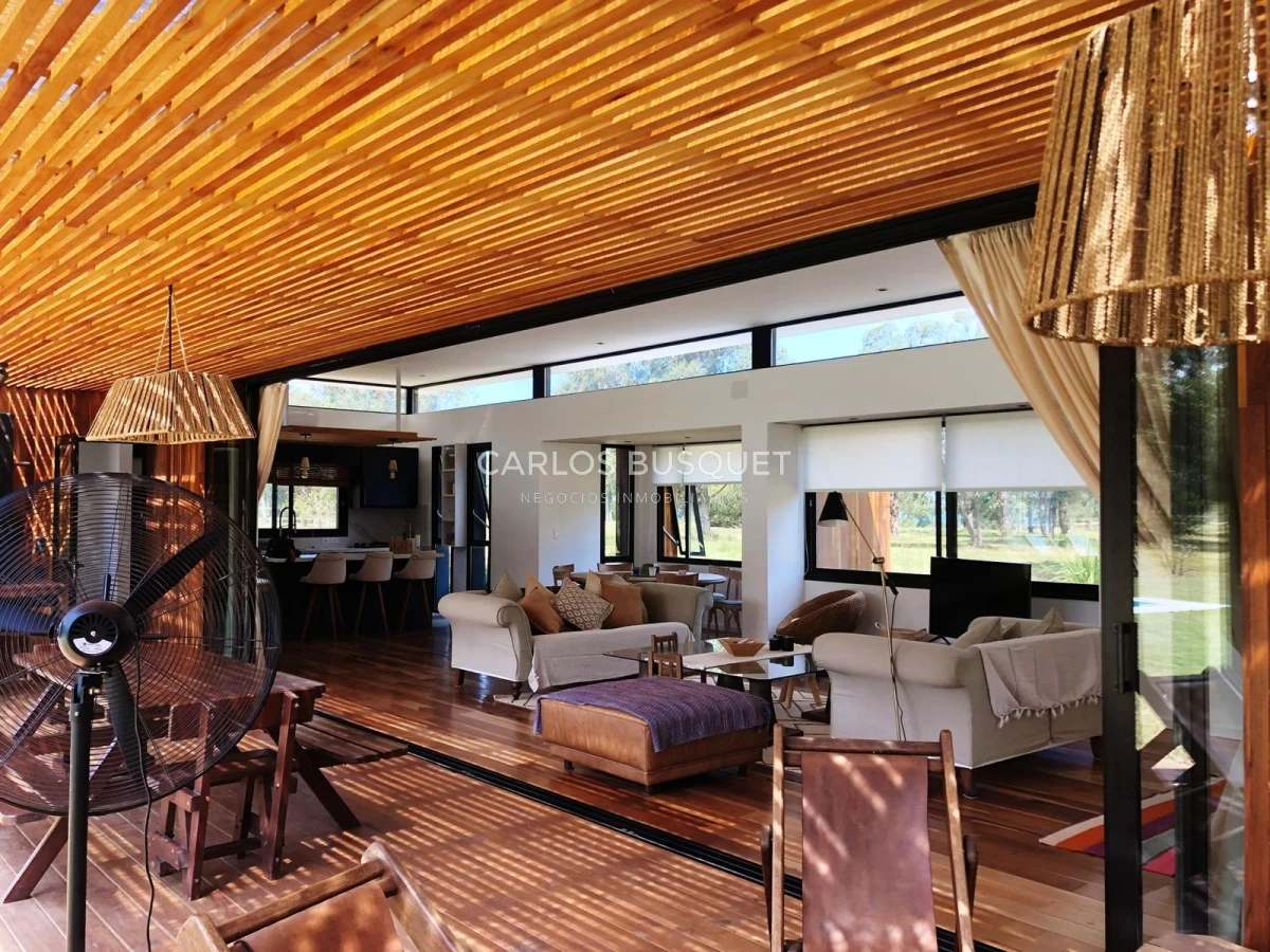 Casa ID.622 - Casa en alquiler temporal, de 3 dormitorios, en Eden Rock 