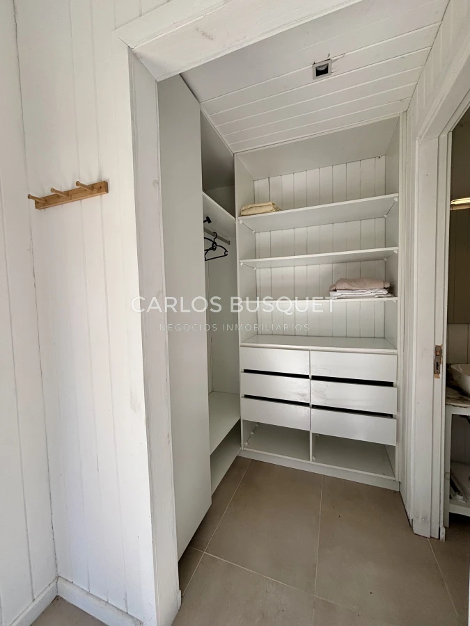 Casa ID.1034 - Casa en alquiler temporal de 4 dormitorios en Jose Ignacio, barrio cerrado Pinar del Faro