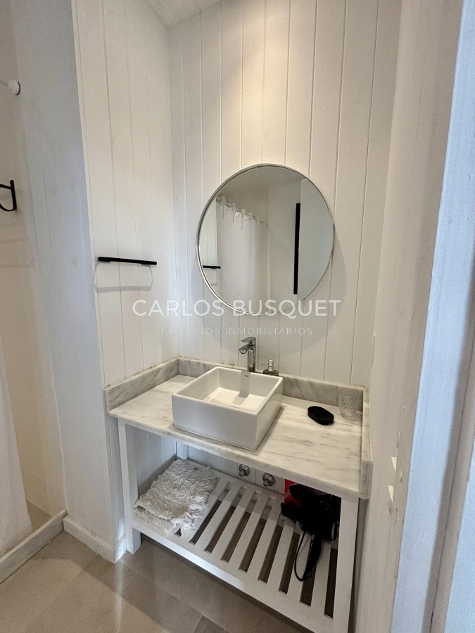 Casa ID.1094 - Casa en venta de 4 dormitorios en la Barra, Barrio Don Miguel 