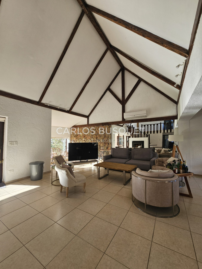 Casa ID.1306 - Espectacular casa en venta en Barrio Lugano Punta Del Este 4 dormitorios
