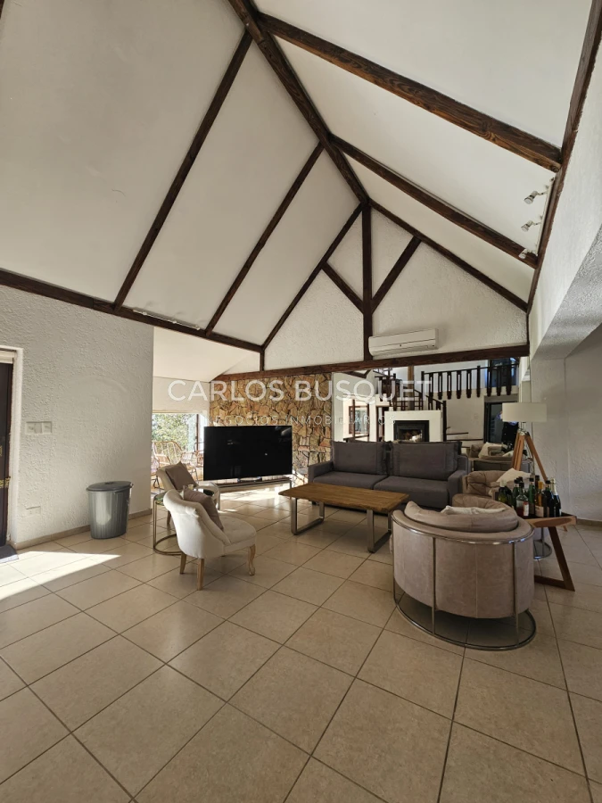 Casa ID.1306 - Casa en venta de 4 dormitorios en Lugano Punta Del Este