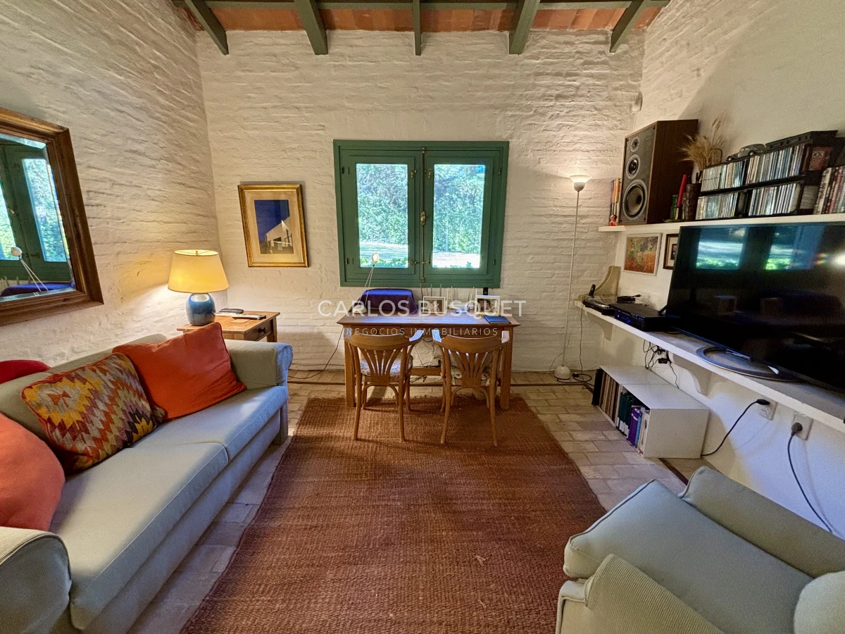 Casa ID.1311 - Venta casa de 5 dormitorios en barrio Golf, Punta del Este