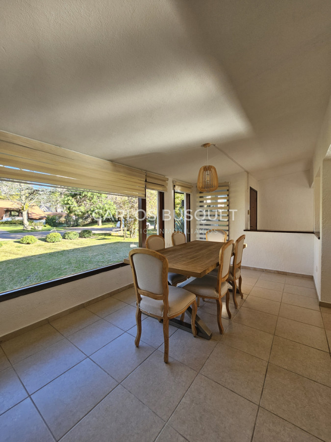Casa ID.1306 - Espectacular casa en venta en Barrio Lugano Punta Del Este 4 dormitorios
