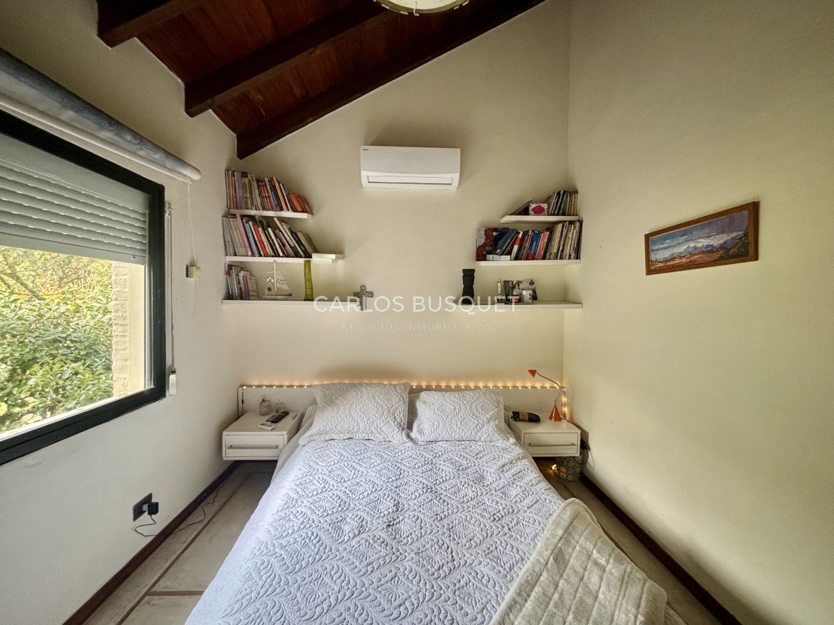 Casa ID.1232 - Casa en venta de 3 dormitorios en Golf, Punta del Este