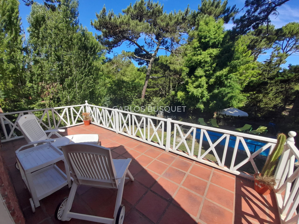 Casa ID.796 - Casa en alquiler de temporada con piscina climatizada en punta del este