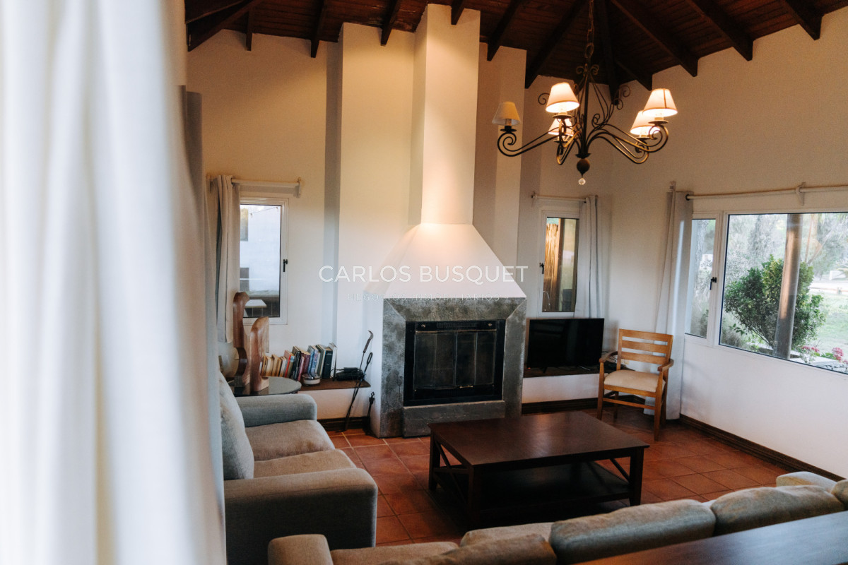 Casa ID.1401 - Casa en alquiler temporal de 4 dormitorios en Jose Ignacio