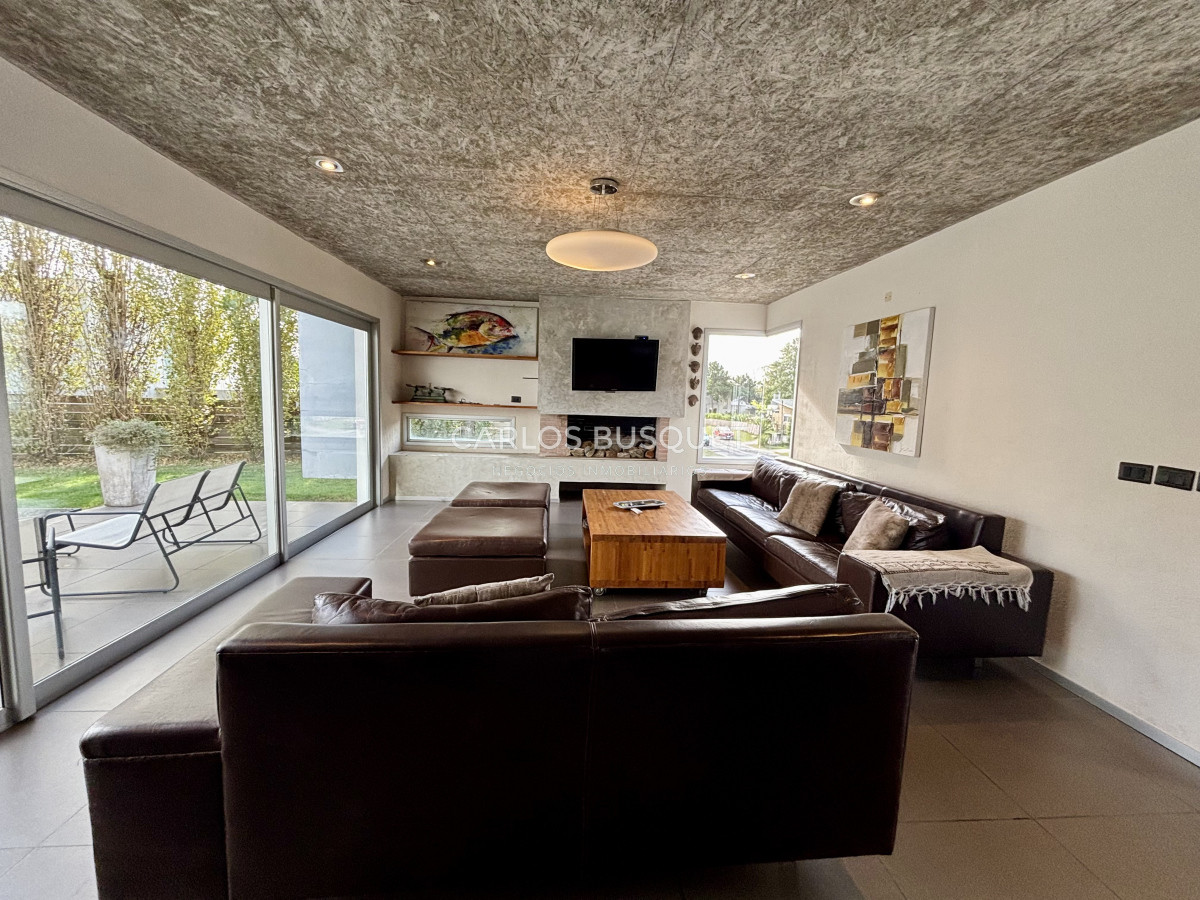 Casa ID.994 - Casa en venta de 4 dormitorios, en La Residence, Punta del Este