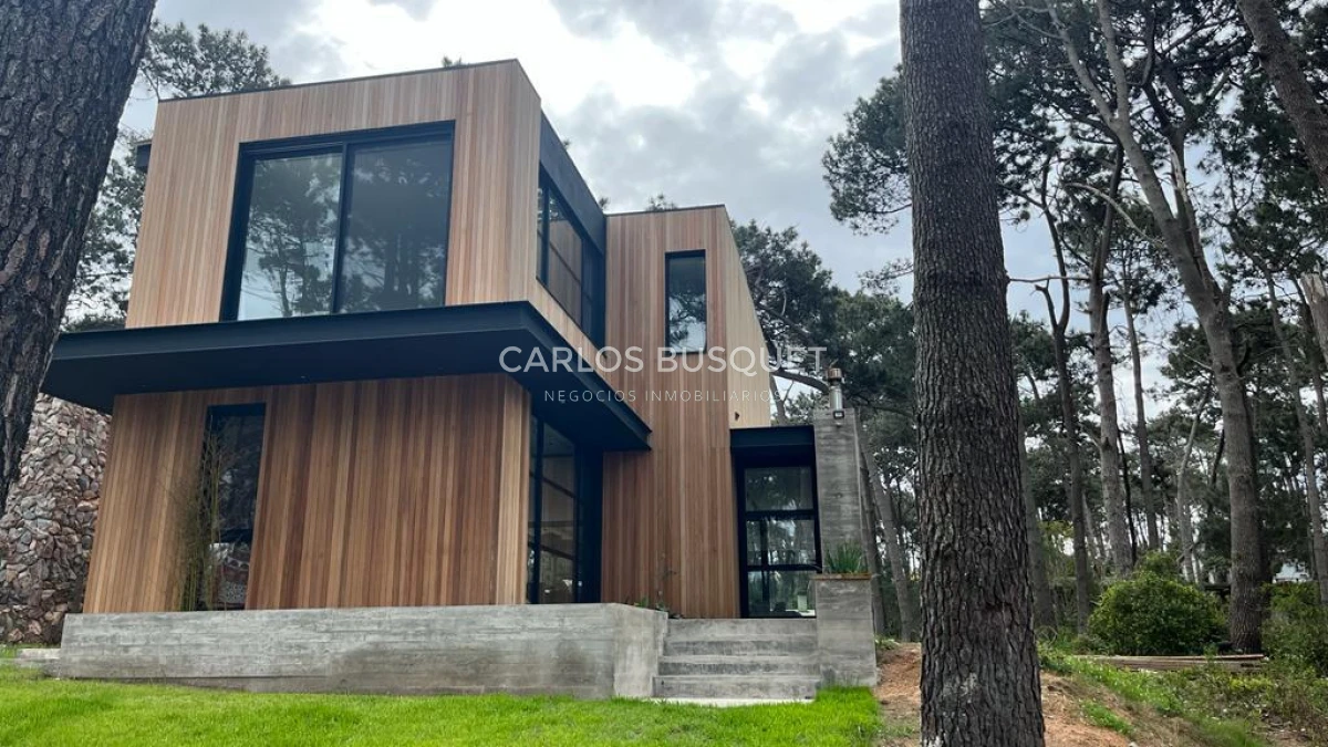 Casa ID.763 - Casa en alquiler temporal de 3 dormitorios en La Barra, zona Montoya
