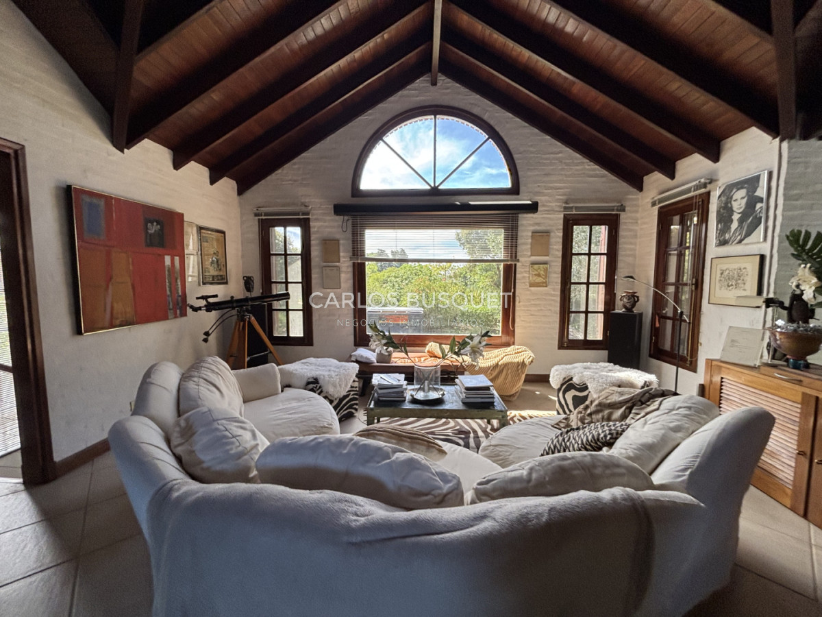 Casa ID.1597 - Venta casa de 2 dormitorios en Laguna del diario