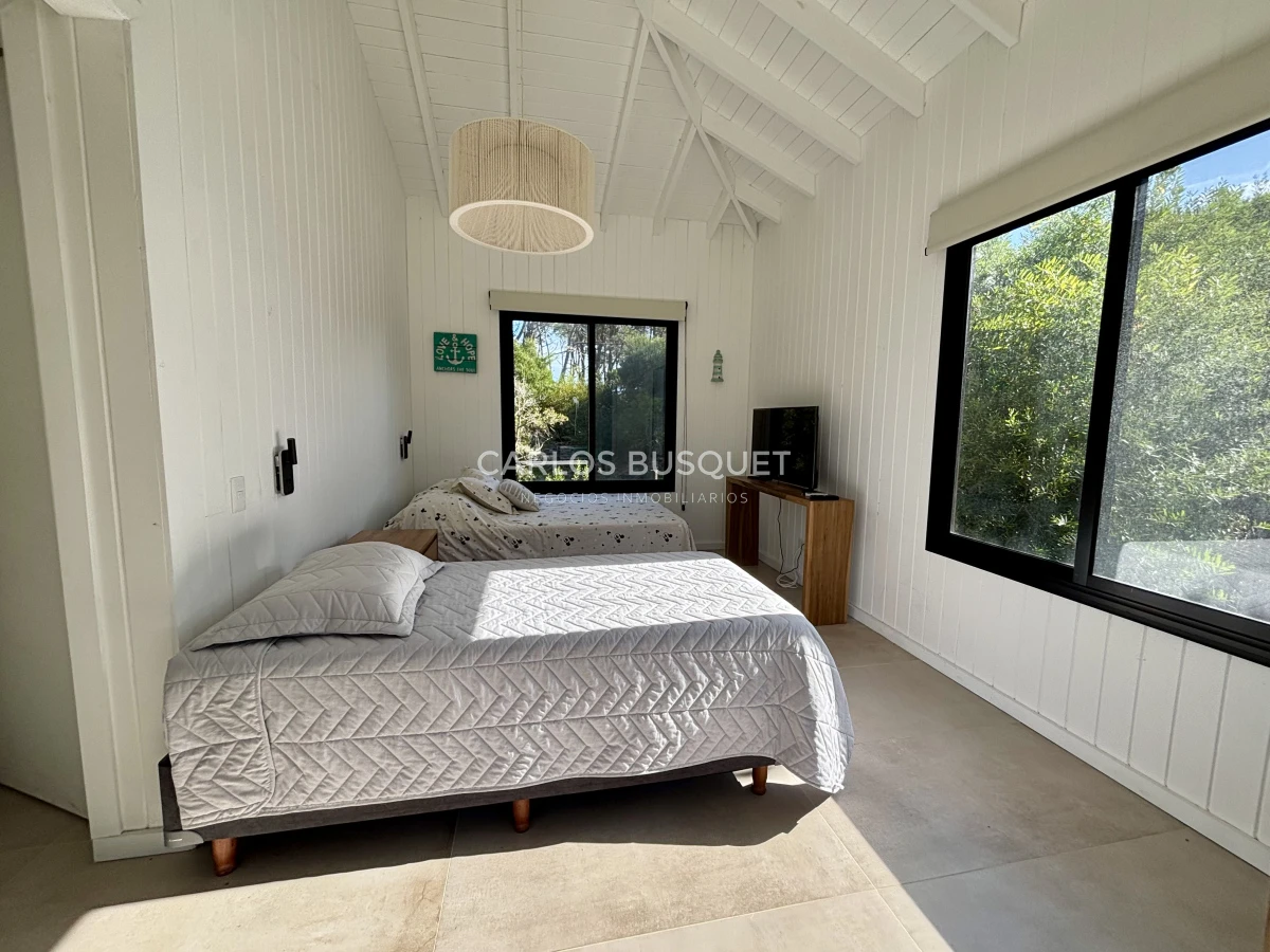 Casa ID.1034 - Casa en alquiler temporal de 4 dormitorios en Jose Ignacio, barrio cerrado Pinar del Faro